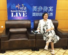 华厦眼科集团黎晓新院长喜获“中华眼科成就奖”